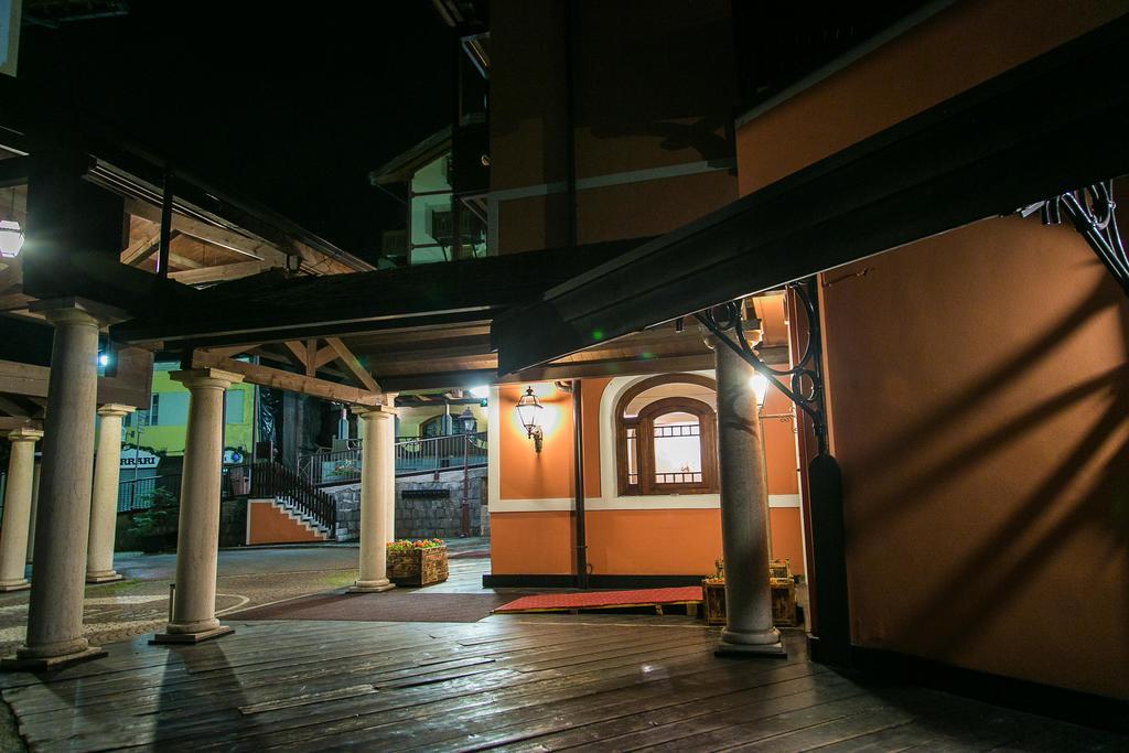 Hotel Posta R.T.A. Madonna Exterior foto