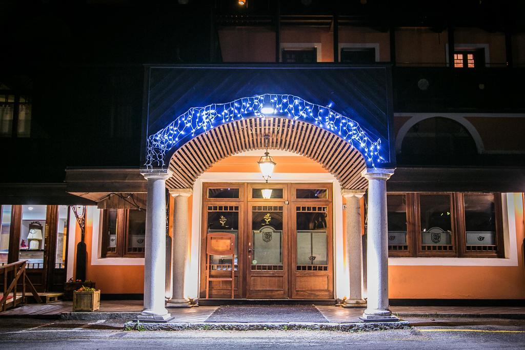 Hotel Posta R.T.A. Madonna Exterior foto
